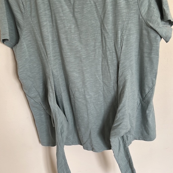 Any Body-Top-pale green color - Picture 4 of 6